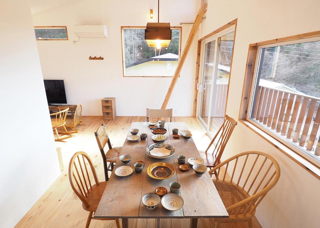 とけとけ山荘 Villa Fujikawaguchiko Buitenkant foto